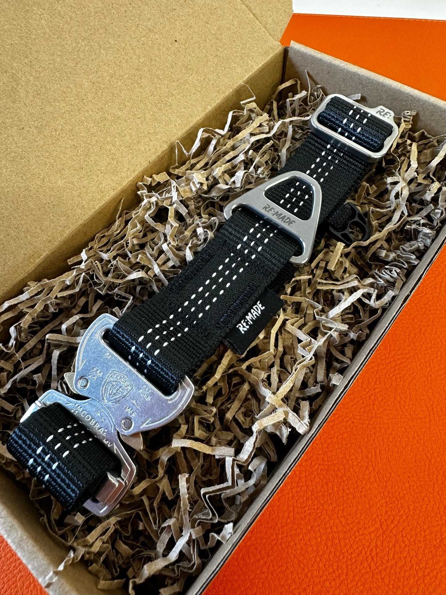 Summit V2 Dog Collar, Black | Pre-Order, Delivered by 22nd December