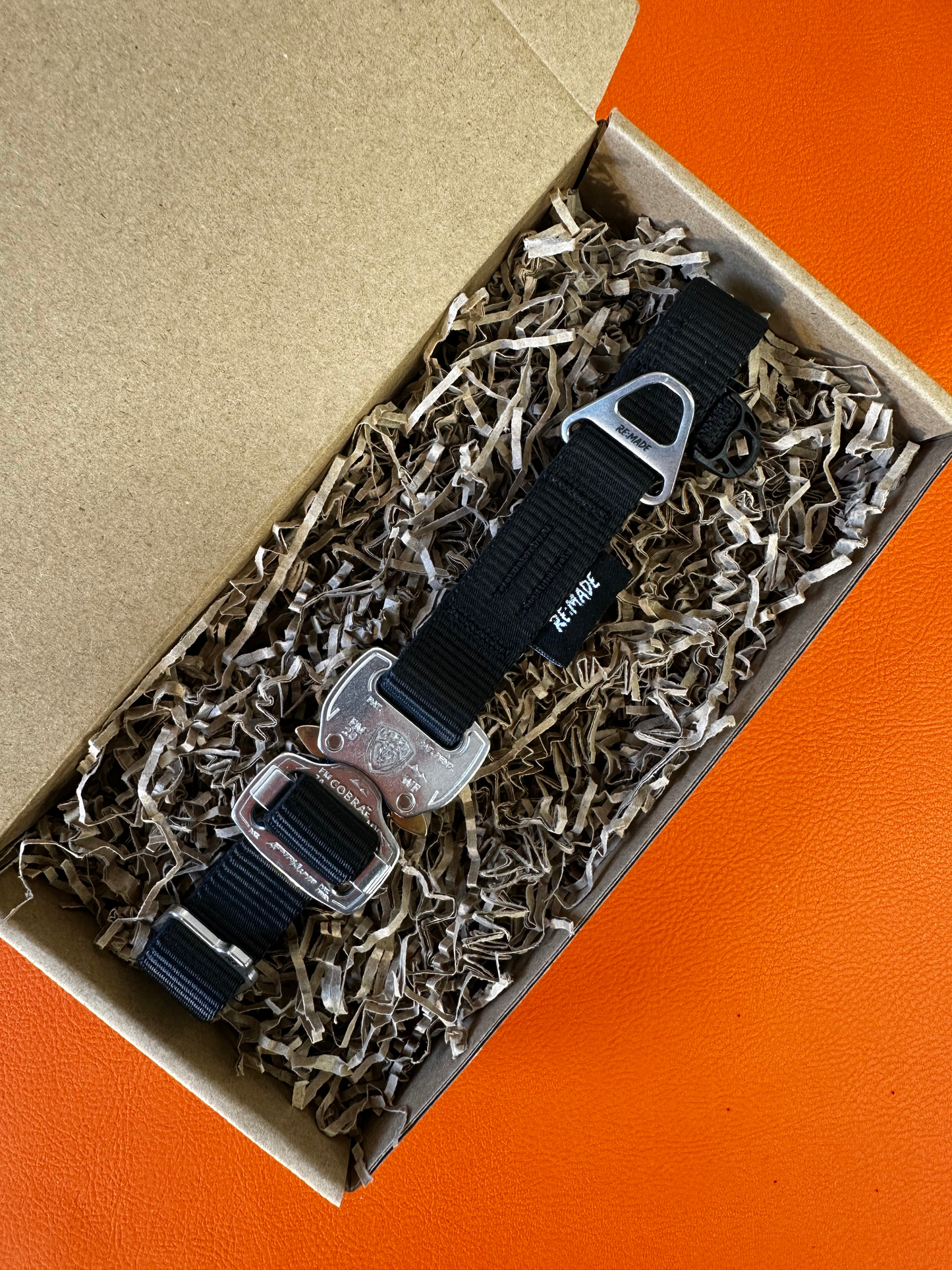 Summit Slim Dog Collar, Black | Pre-Order, Delivered by 22nd December