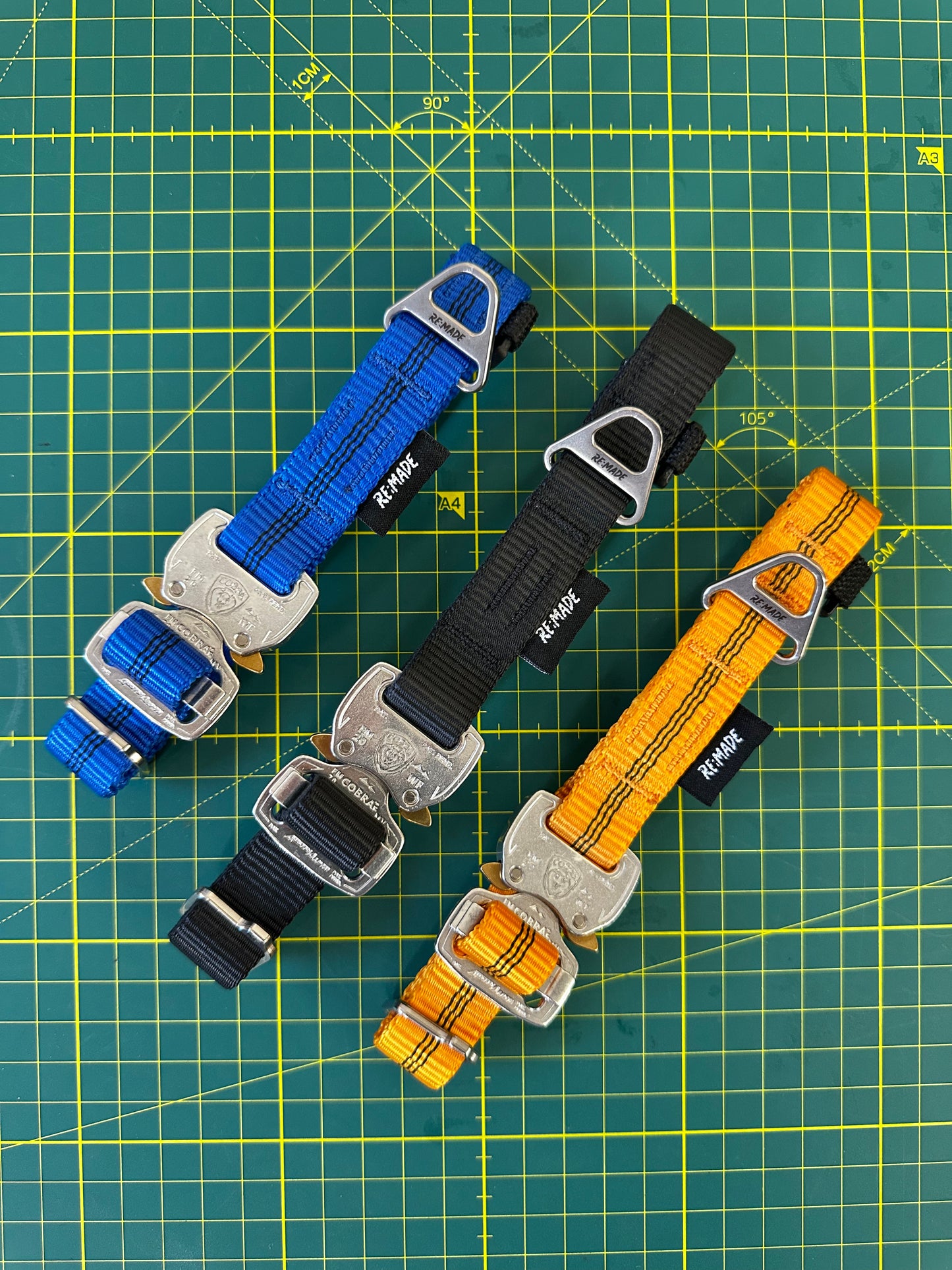 Summit Slim Dog Collar, Black | Pre-Order, Delivered by 22nd December